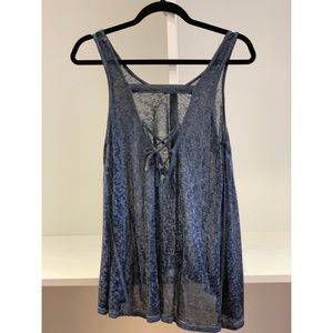 Blue t-shirt with crisscrossing back